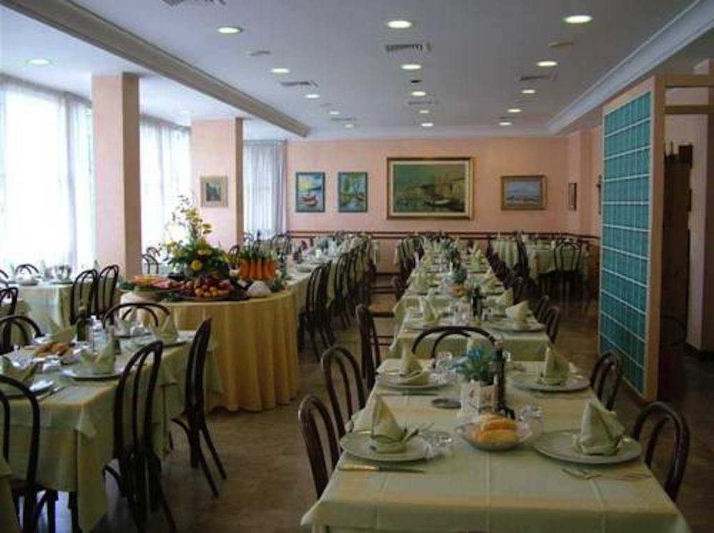 Hotel Acerboli Rimini Dış mekan fotoğraf