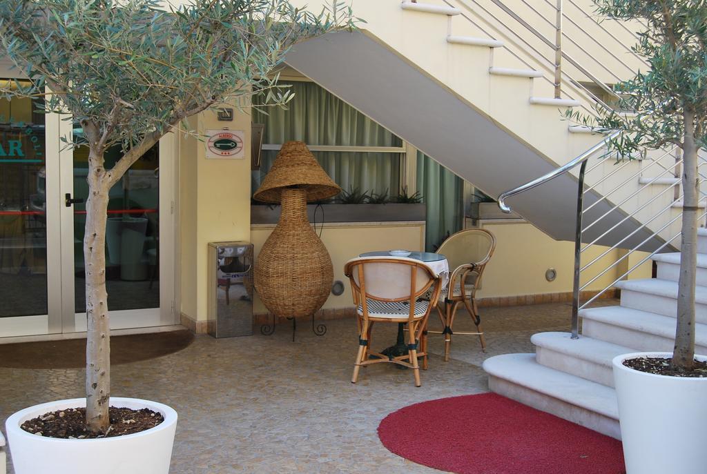 Hotel Acerboli Rimini Dış mekan fotoğraf